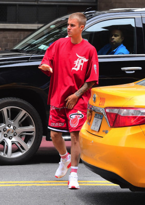 24.05 | Justin Bieber deixando uma academia em Nova Iorque, NY