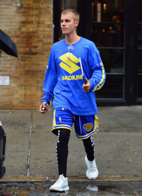 25.05 | Justin Bieber deixando seu hotel em Nova Iorque, NY