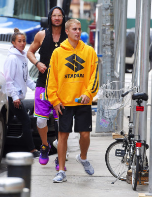 26.05 | Justin Bieber chegando no Aire Ancient Baths em Nova Iorque, NY