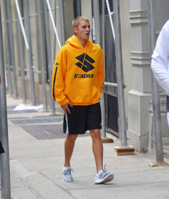 26.05 | Justin Bieber chegando no Aire Ancient Baths em Nova Iorque, NY
