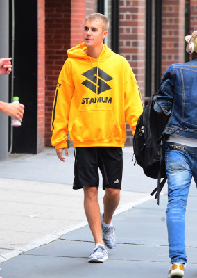 26.05 | Justin Bieber chegando no Aire Ancient Baths em Nova Iorque, NY