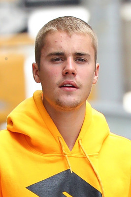 26.05 | Justin Bieber chegando no Aire Ancient Baths em Nova Iorque, NY