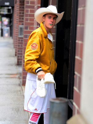 30.05 | Justin Bieber é fotografado em Nova Iorque