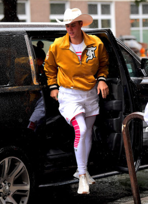 30.05 | Justin Bieber é fotografado em Nova Iorque