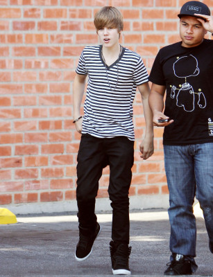 19.07 | Justin Bieber e Sean Kingston em Los Angeles