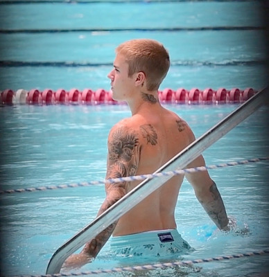 06.01 | Justin Bieber em um clube em Nova Iorque, NY
