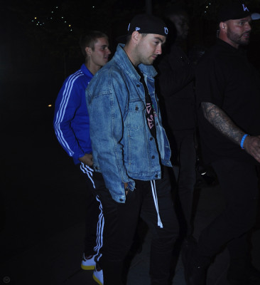 06.05 | Justin Bieber deixando o Australasian Bar & Restaurant em Manchester, Inglaterra