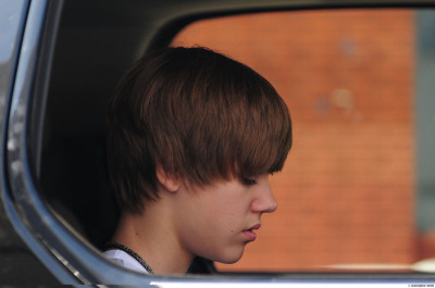 20.07 | Justin Bieber chegando no Nokia Theatre, em Los Angeles