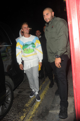 07.02 | Justin Bieber na Tape em Londres, Reino Unido