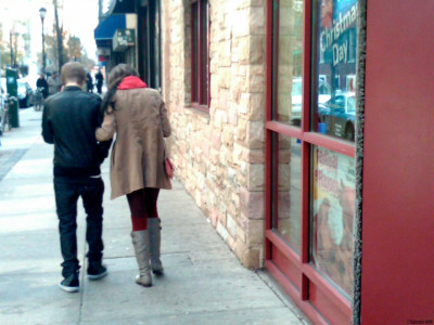12.08 | Justin Bieber e Selena Gomez no restaurante IHOP