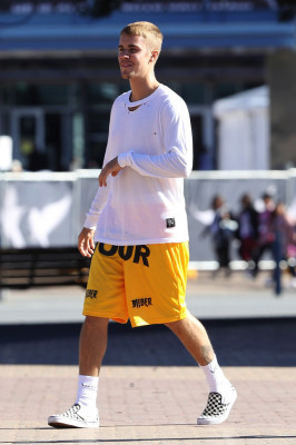 07.04 | Justin Bieber no Sydney Olympic Park em Sydney, Austrália
