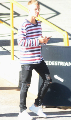 07.05 | Justin Bieber deixando o Qudos Bank Arena em Sydney, Austrália