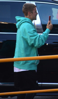 07.07 | Justin Bieber chegando na Qudos Bank Arena em Sydney, Austrália