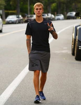 24.07 | Justin Bieber em Beverly Hills, Califórnia