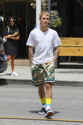 25.07 | Justin Bieber em Beverly Hills, Califórnia