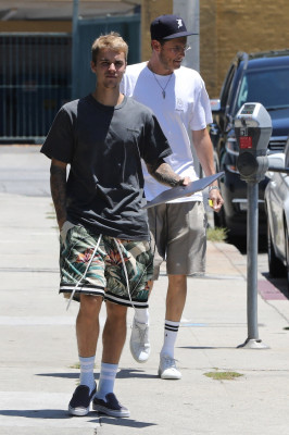 26.07 | Justin Bieber é visto pelas ruas de Los Angeles, CA