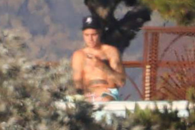 28.07 | Justin Bieber no hotel em Malibu, Califórnia