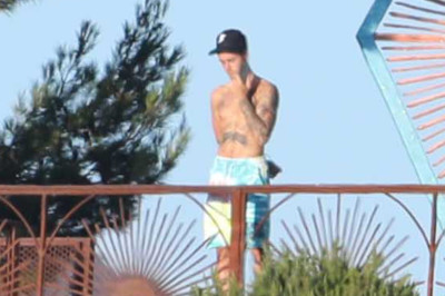 28.07 | Justin Bieber no hotel em Malibu, Califórnia