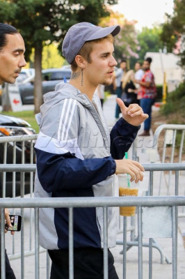 08.05 | Justin Bieber na Zoe Conference em Los Angeles, Califórnia