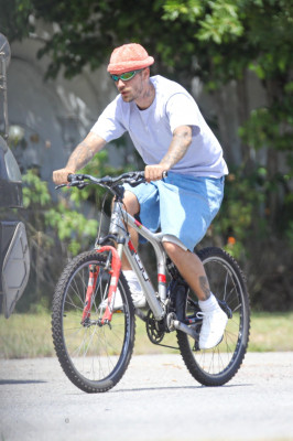 03.06 | Andando de bicicleta com Eddie Benjamin em Los Angeles, CA