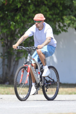 03.06 | Andando de bicicleta com Eddie Benjamin em Los Angeles, CA