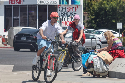 03.06 | Andando de bicicleta com Eddie Benjamin em Los Angeles, CA