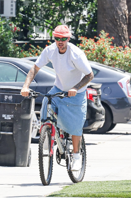 03.06 | Andando de bicicleta com Eddie Benjamin em Los Angeles, CA