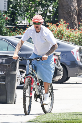 03.06 | Andando de bicicleta com Eddie Benjamin em Los Angeles, CA