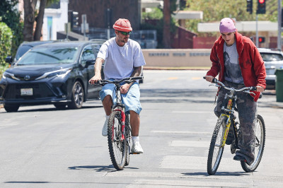 03.06 | Andando de bicicleta com Eddie Benjamin em Los Angeles, CA