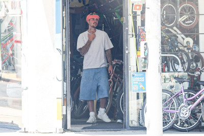 03.06 | Andando de bicicleta com Eddie Benjamin em Los Angeles, CA