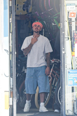 03.06 | Andando de bicicleta com Eddie Benjamin em Los Angeles, CA