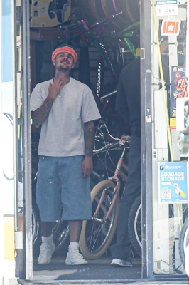 03.06 | Andando de bicicleta com Eddie Benjamin em Los Angeles, CA