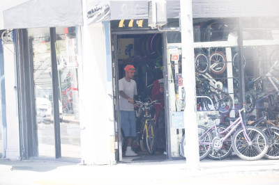 03.06 | Andando de bicicleta com Eddie Benjamin em Los Angeles, CA