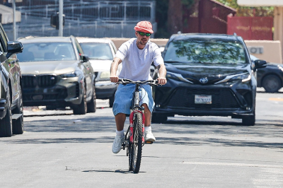 03.06 | Andando de bicicleta com Eddie Benjamin em Los Angeles, CA