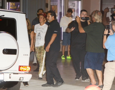 09.06 | Justin Bieber no Saban Theater em Beverly Hills, CA