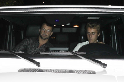 20.09 | Justin Bieber deixando o The Nice Guy em West Hollywood, CA