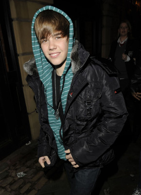 14.01 | Justin Bieber deixando a rádio Key 103