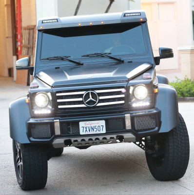 23.09 | Justin Bieber deixando a Barneys New York em Beverly Hills, CA