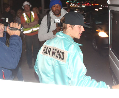 27.09 | Justin Bieber deixando o Saban Theatre em Beverly Hills, CA