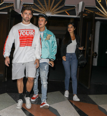 27.09 | Justin Bieber deixando o Saban Theatre em Beverly Hills, CA