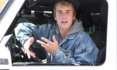 10.03 | Justin Bieber no Earthbar em Los Angeles, Califórnia