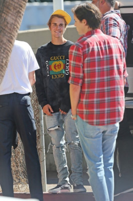 22.10 | Justin Bieber no El Rey Theatre em Los Angeles, Califórnia