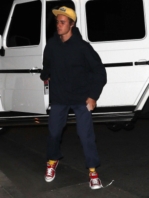 25.10 | Justin Bieber no Saban Theatre em Beverly Hills, Califórnia