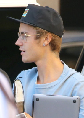 26.10 | Justin Bieber no hotel Montage em Beverly Hills, Califórnia