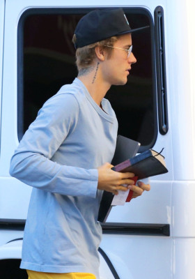 26.10 | Justin Bieber no hotel Montage em Beverly Hills, Califórnia