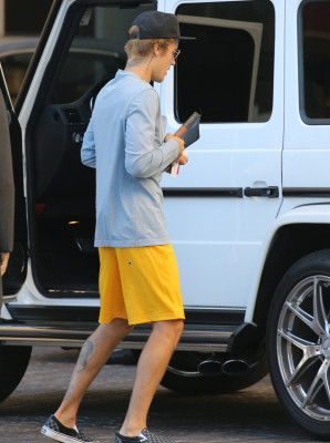 26.10 | Justin Bieber no hotel Montage em Beverly Hills, Califórnia