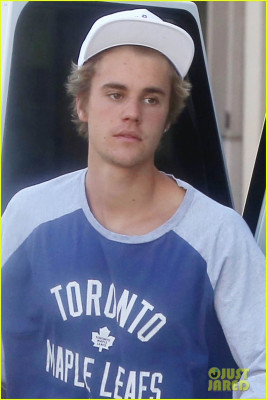 26.10 | Justin Bieber em Beverly Hills, Califórnia