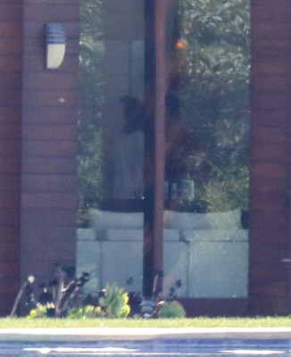 29.10 | Justin Bieber em Beverly Hills, Califórnia
