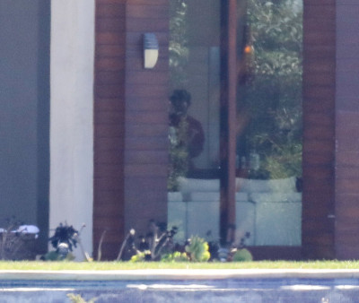 29.10 | Justin Bieber em Beverly Hills, Califórnia