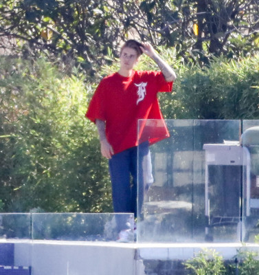 29.10 | Justin Bieber em Beverly Hills, Califórnia